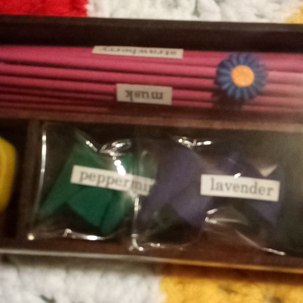NWOT Incense kit - Picture 2 of 4